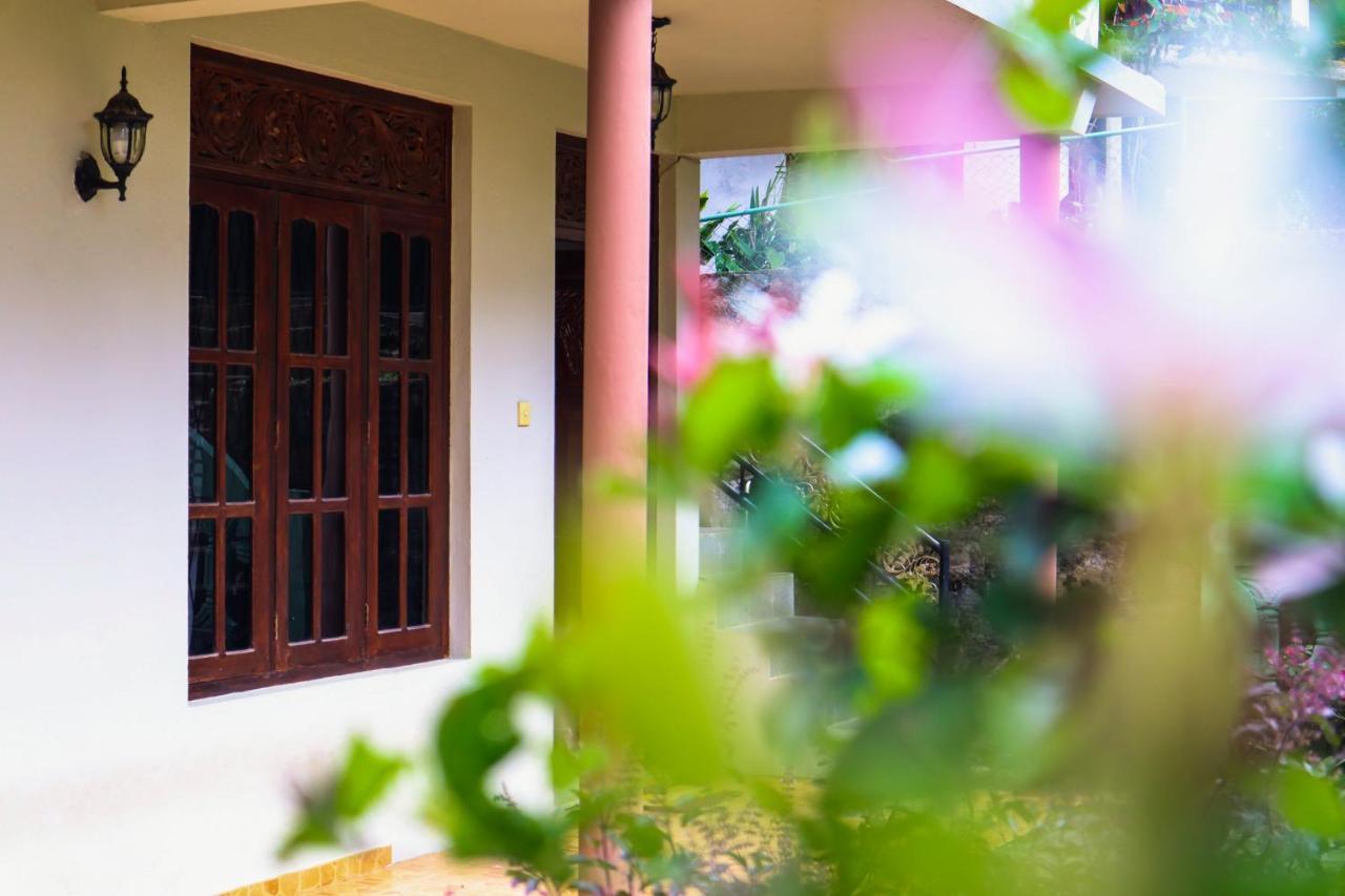 Sitha'S Heaven Bed & Breakfast Ella Exterior photo